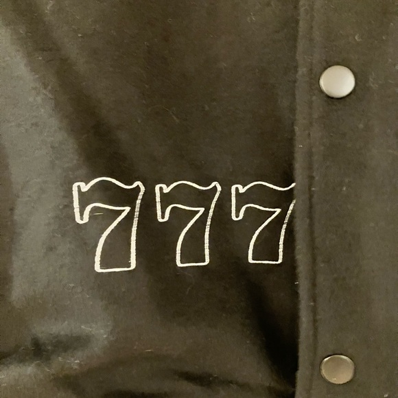 VERY RARE ๐ SUPER BOWL XLVIII USHER ๐ HALFTIME LETTERMAN'S JACKET + BAG - Picture 12 of 15